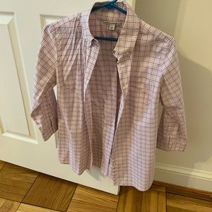 Banana republic size 6 pink striped button down blouse